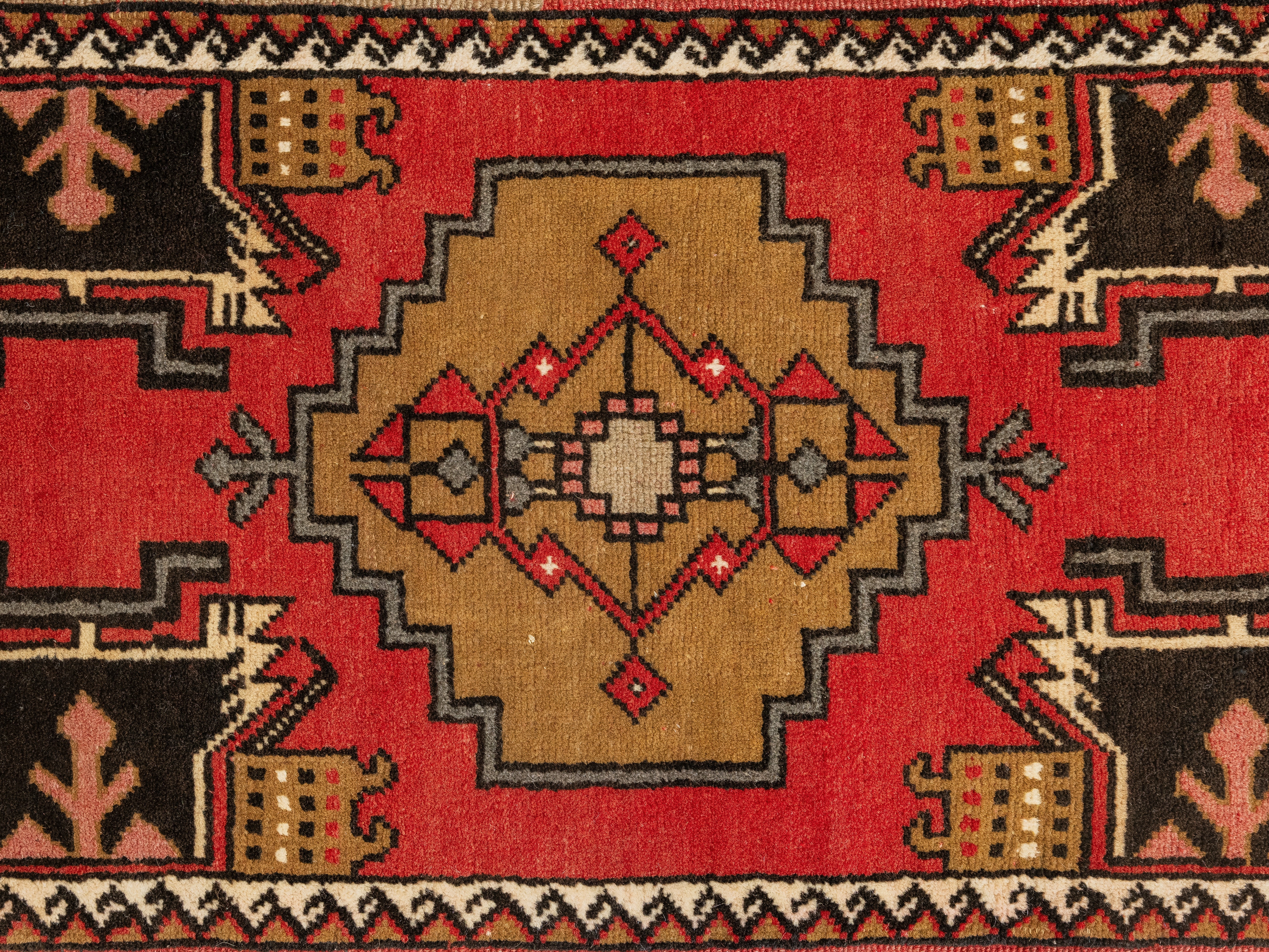 New Arrivals – Nomadic Vintage Rugs