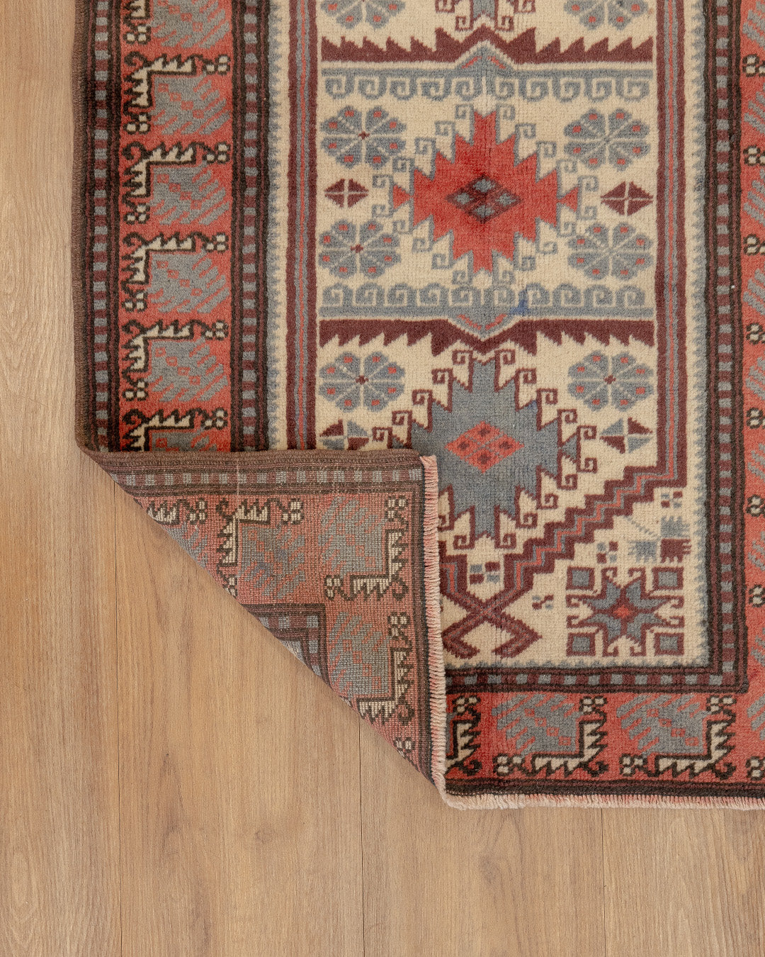 77×200 \"Frost falls\" ViNTAGE TURKiSH RUG 77×200 