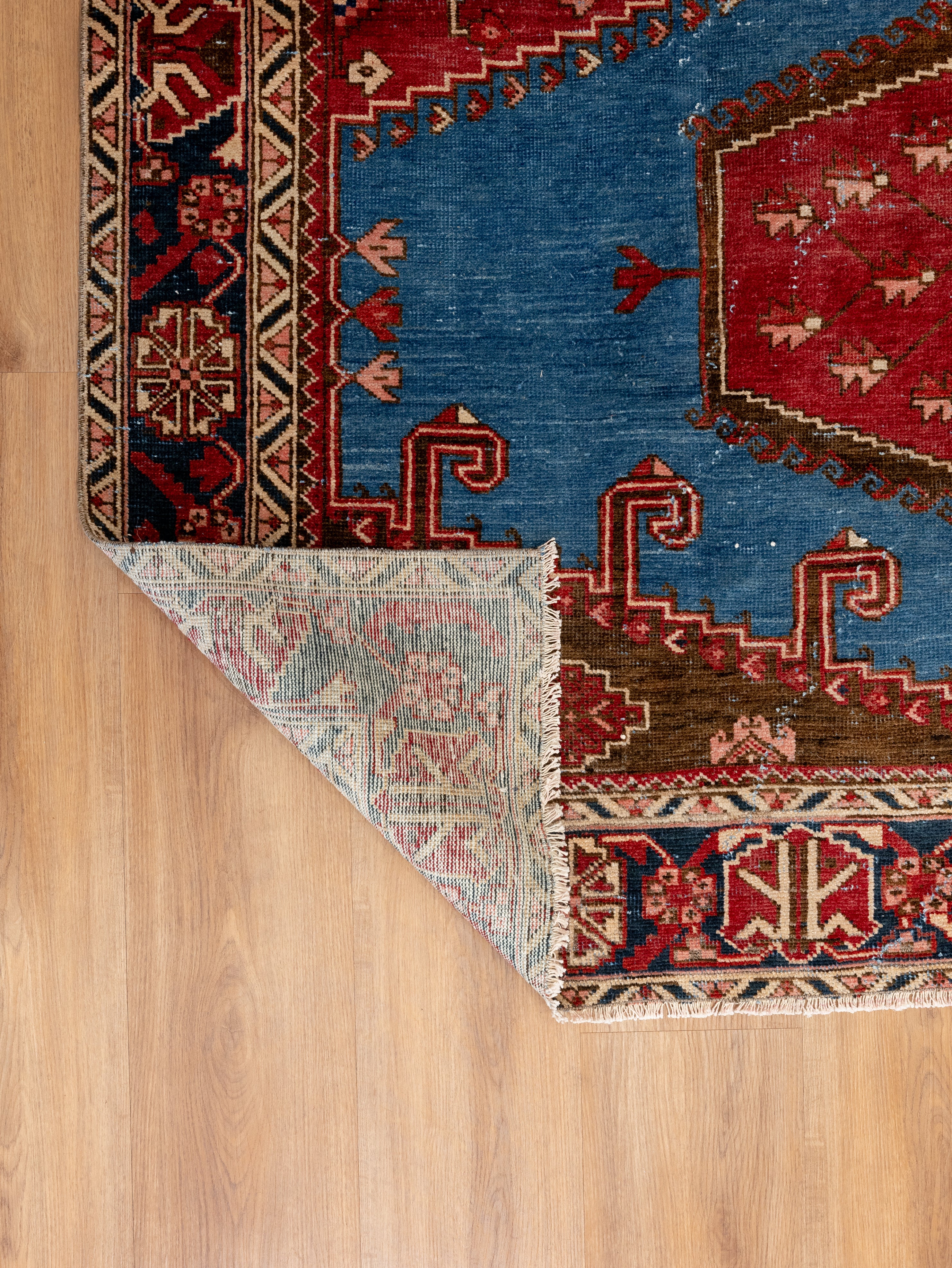 Products – Page 4 – Nomadic Vintage Rugs