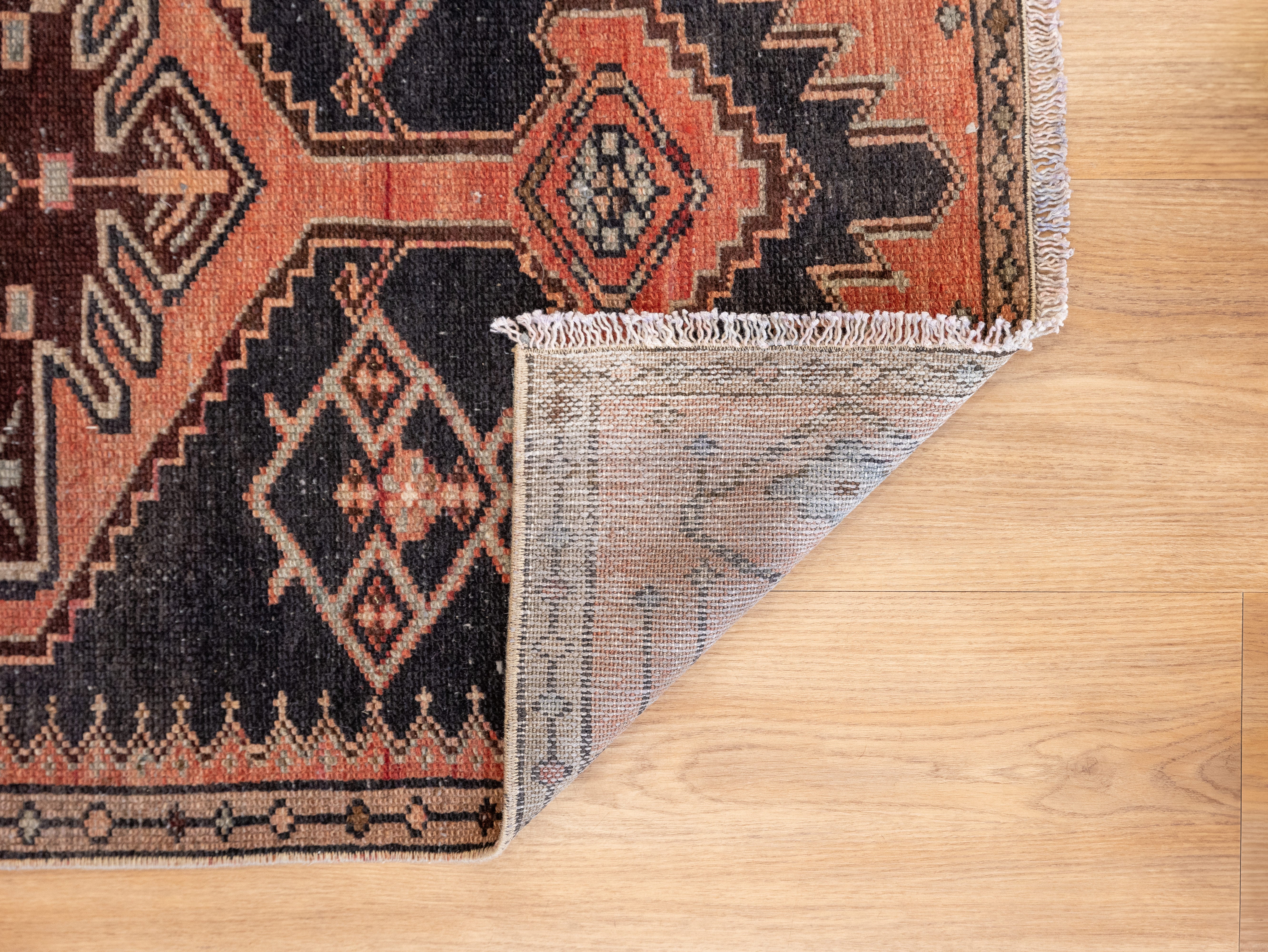 Nomadic Vintage Rugs – All Vintage Rugs Collection