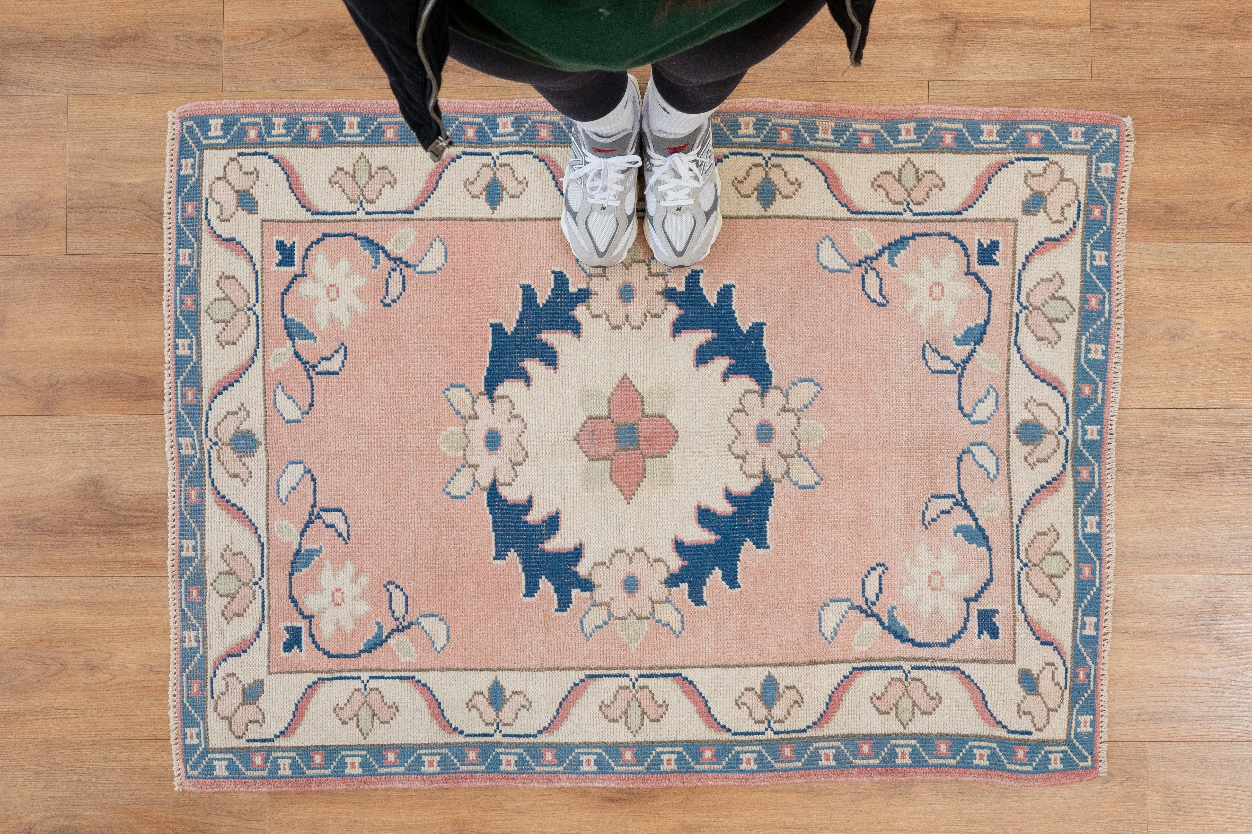 Nomadic Vintage Rugs – All Vintage Rugs Collection